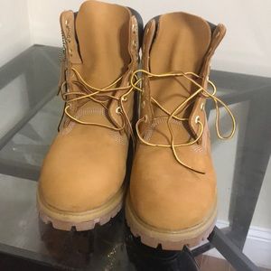 Timberlands Authentic